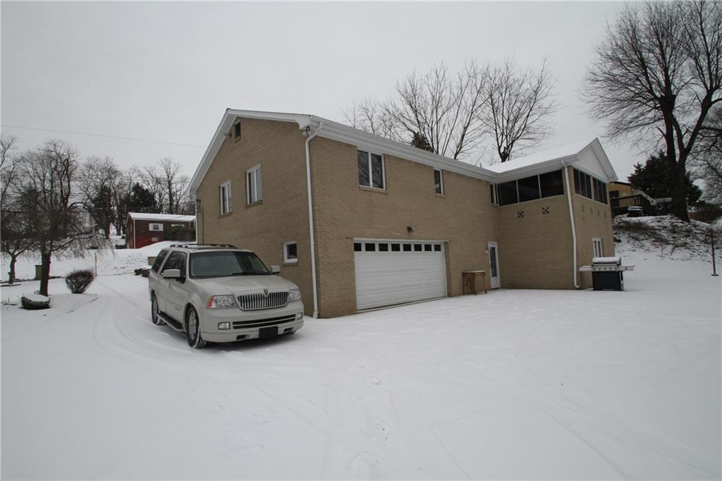 219 Hulton Road Penn Hills, PA 15147 - Photo 4 of 25 Gallery Image 4