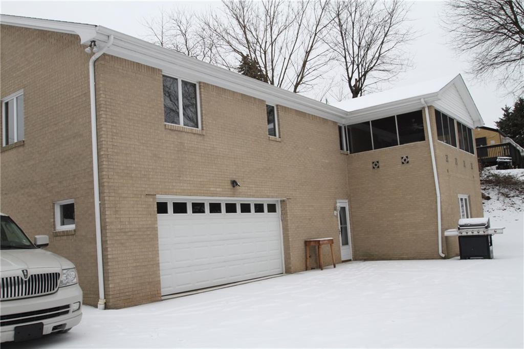 219 Hulton Road Penn Hills, PA 15147 - Photo 6 of 25 Gallery Image 6