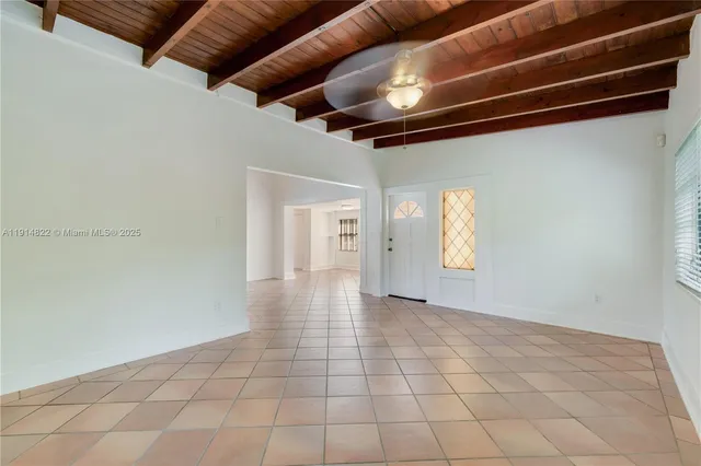 $3,500 | 10621 Southwest 111th Street, Miami, FL 33176