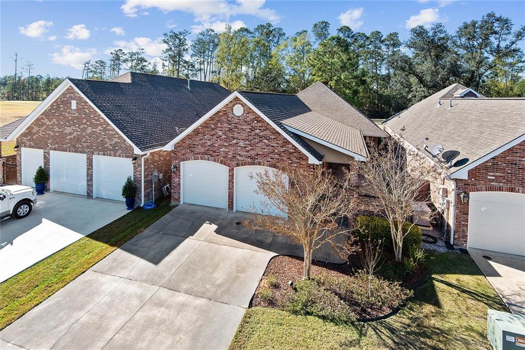 23695 Monarch Point Springfield, LA 70462 - Photo 1 of 17