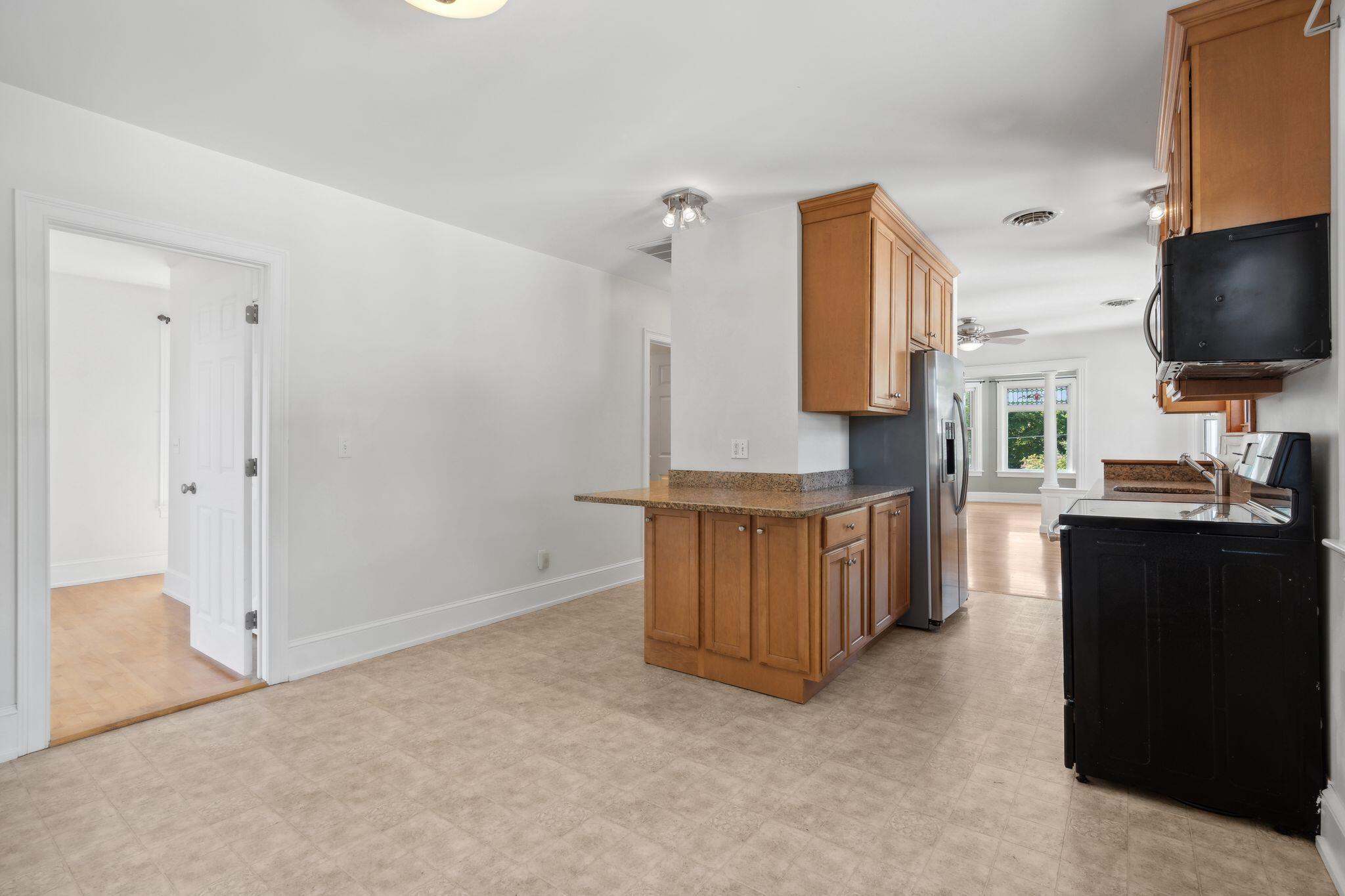 23-25 Deerfield Road Portland, ME 04101 - Photo 36 of 70 57_DSC09954