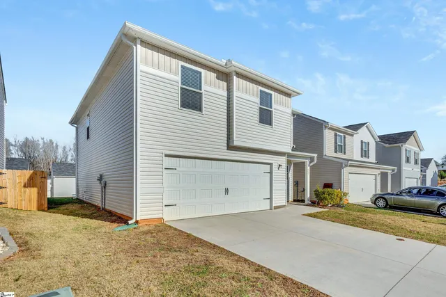 $264,000 | 667 Farmstead Trail, Inman, SC 29349