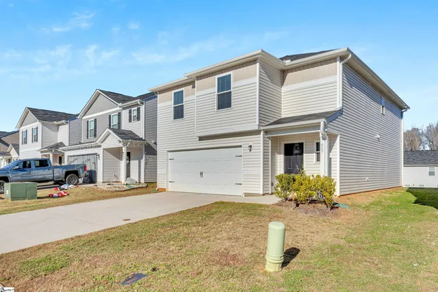 $264,000 | 667 Farmstead Trail, Inman, SC 29349