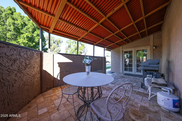 a outdoor view with a sitting space