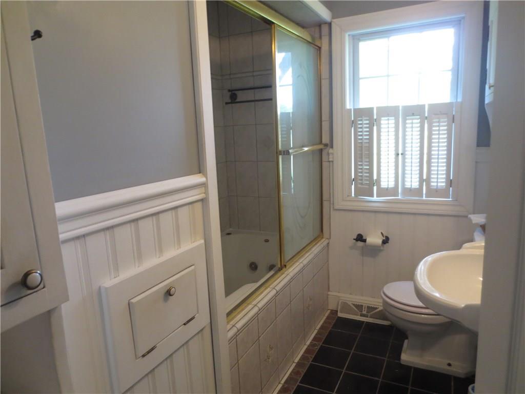 3926 Lamor Road Hermitage, PA 16148 - Photo 14 of 24 Gallery Image 14