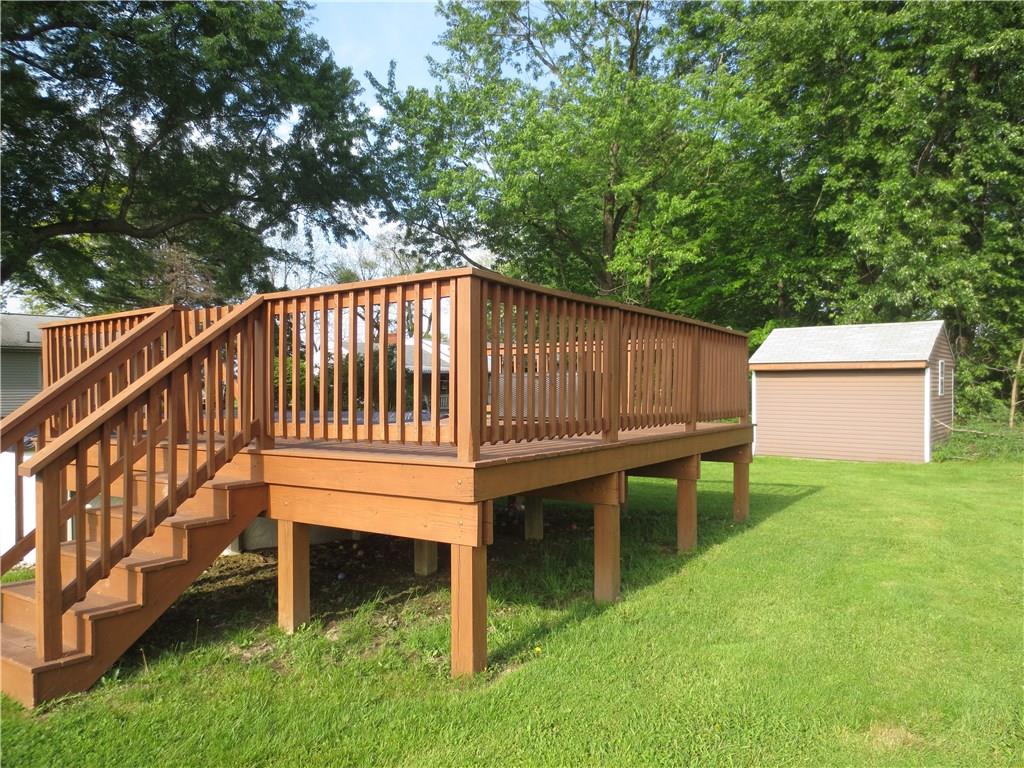 3926 Lamor Road Hermitage, PA 16148 - Photo 20 of 24 Deck to above ground pool.