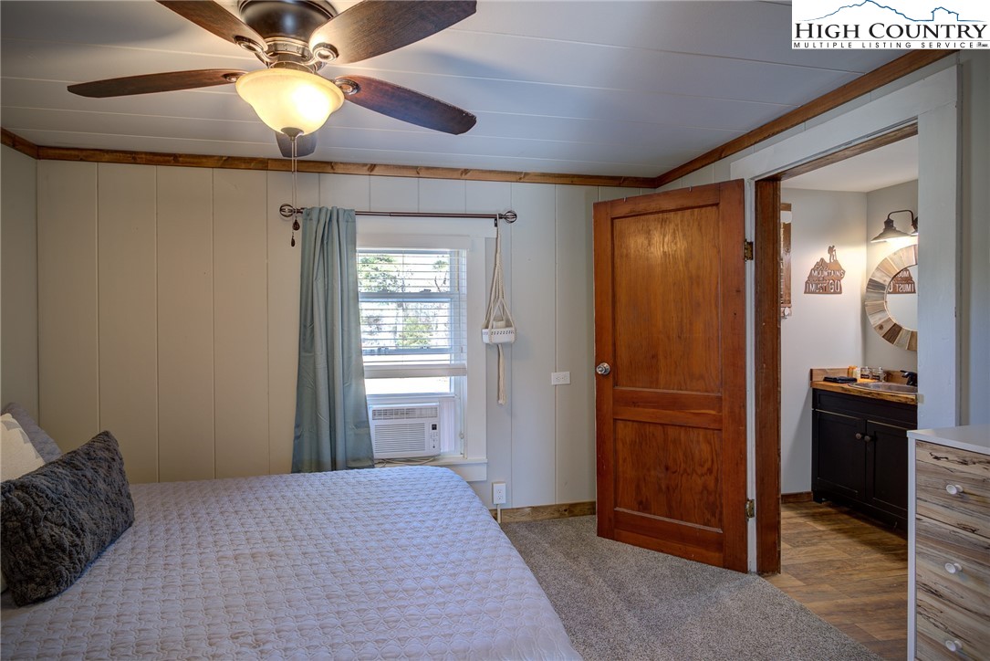 1021 Old Jonas Ridge Road Newland, NC 28657 - Photo 28 of 32 Gallery Image 28