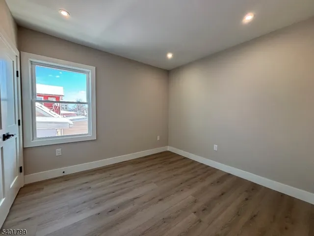 $2,595 | 136 Elm Street, Unit 603, Newark, NJ 07105