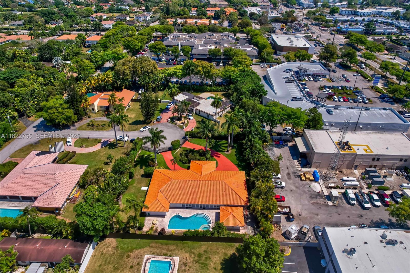 7080 Southwest 98th Avenue Miami, FL 33173 - Photo 13 of 48