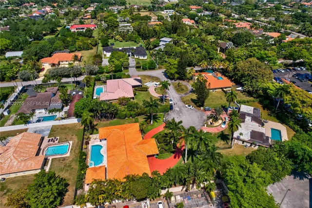 $1,799,990 | 7080 Southwest 98th Avenue, Miami, FL 33173