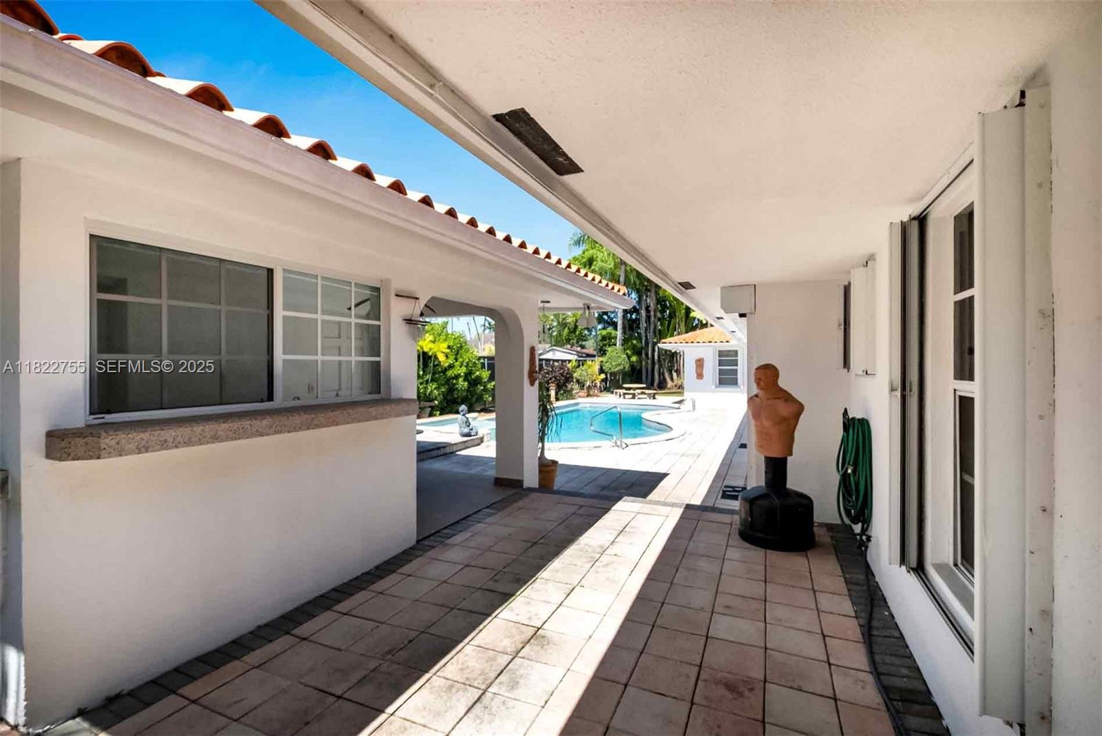 7080 Southwest 98th Avenue Miami, FL 33173 - Photo 19 of 48