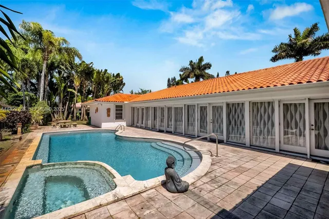 $1,799,990 | 7080 Southwest 98th Avenue, Miami, FL 33173