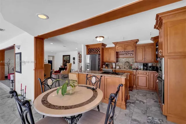 $1,799,990 | 7080 Southwest 98th Avenue, Miami, FL 33173