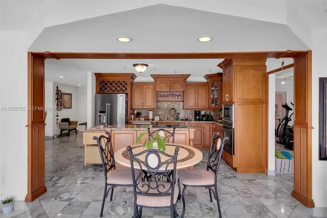 $1,799,990 | 7080 Southwest 98th Avenue, Miami, FL 33173