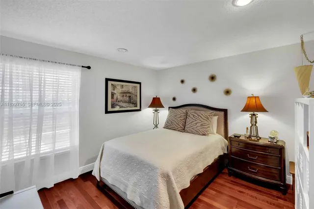 $1,799,990 | 7080 Southwest 98th Avenue, Miami, FL 33173