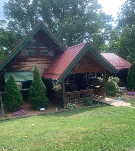 6608 Kings Ridge Road Newcomerstown, OH 43832 - Photo 2 of 47