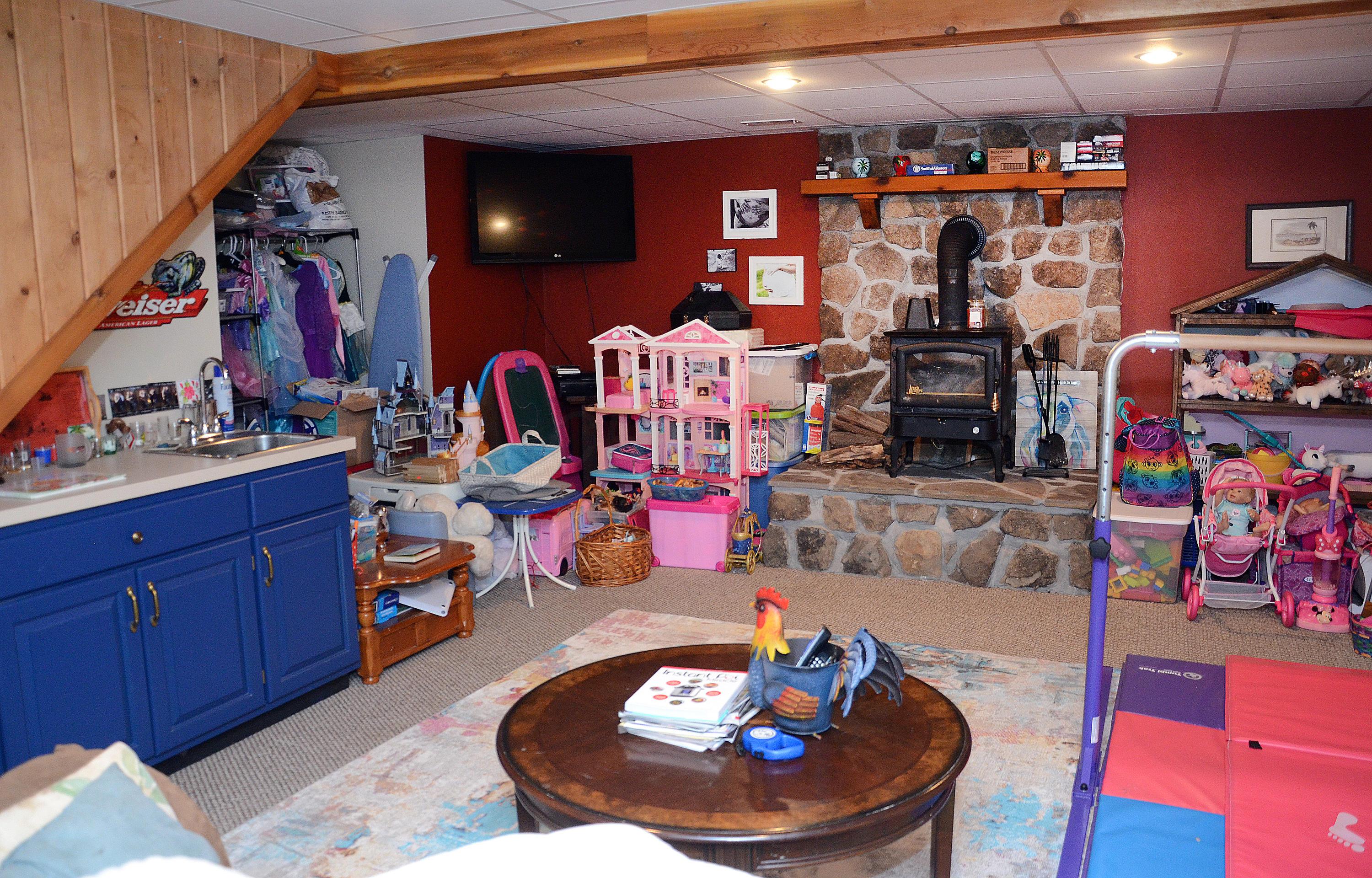 6608 Kings Ridge Road Newcomerstown, OH 43832 - Photo 23 of 47