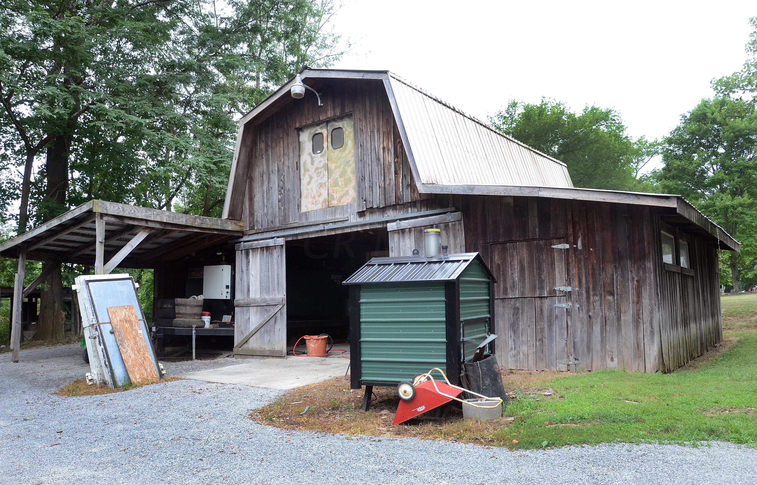 6608 Kings Ridge Road Newcomerstown, OH 43832 - Photo 44 of 47