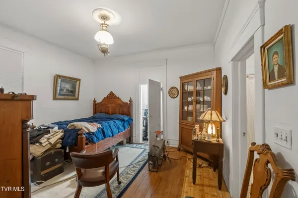 $375,000 | 301 South Irish Street, Greeneville, TN 37743