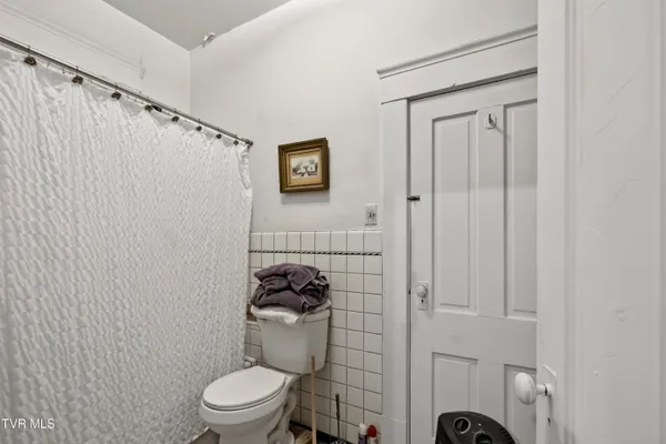 $375,000 | 301 South Irish Street, Greeneville, TN 37743