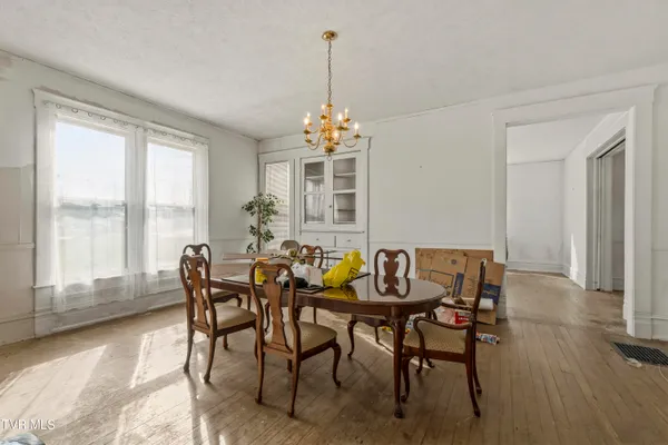 $375,000 | 301 South Irish Street, Greeneville, TN 37743