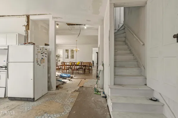 $375,000 | 301 South Irish Street, Greeneville, TN 37743