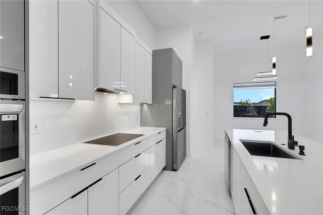 $535,500 | 1408 Embers Parkway West, Cape Coral, FL 33993