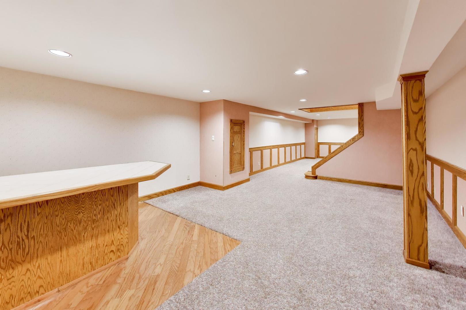 530 Cypress Bridge Road Lake Zurich, IL 60047 - Photo 37 of 44