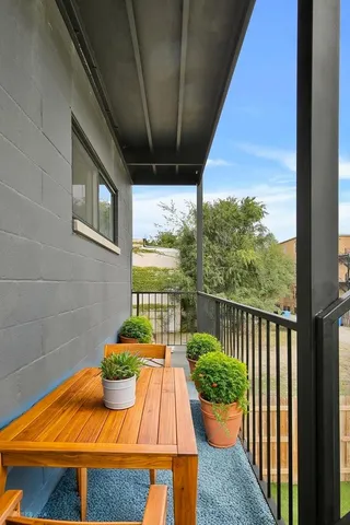 $829,000 | 6349 South Maryland Avenue, Chicago, IL 60637