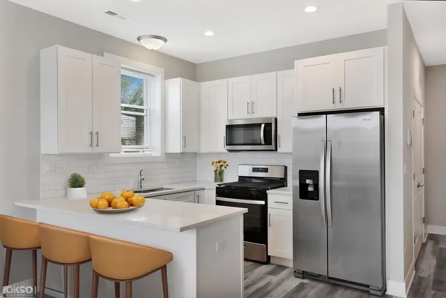 $829,000 | 6349 South Maryland Avenue, Chicago, IL 60637