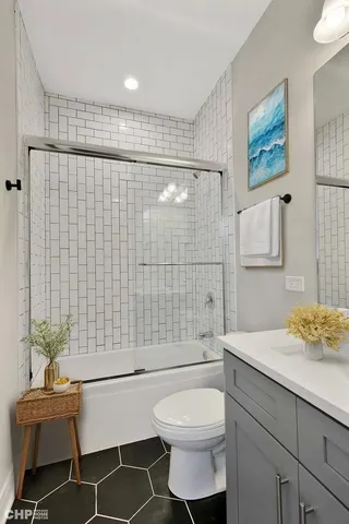 $829,000 | 6349 South Maryland Avenue, Chicago, IL 60637