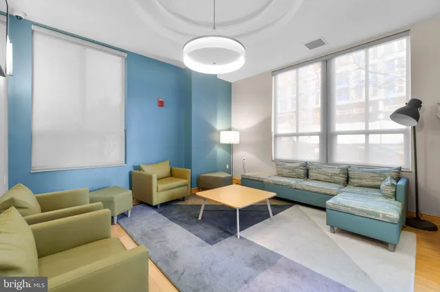 $3,200 | 301 Massachusetts Avenue Northwest, Unit 405, Washington, DC 20001