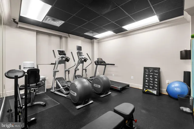 $3,200 | 301 Massachusetts Avenue Northwest, Unit 405, Washington, DC 20001