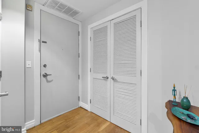 $3,200 | 301 Massachusetts Avenue Northwest, Unit 405, Washington, DC 20001