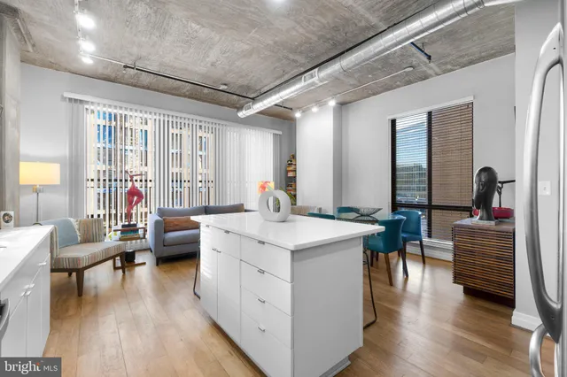 $3,200 | 301 Massachusetts Avenue Northwest, Unit 405, Washington, DC 20001