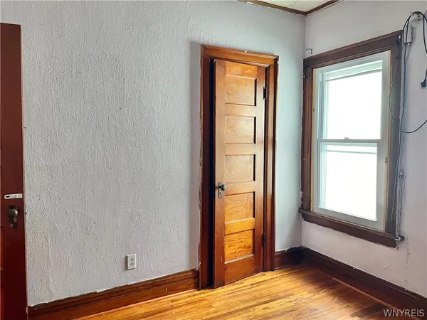 $169,000 | 463 East Street, Buffalo, NY 14207