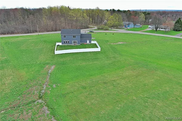 $499,000 | 3194 Pleasant Avenue, Hamburg, NY 14075