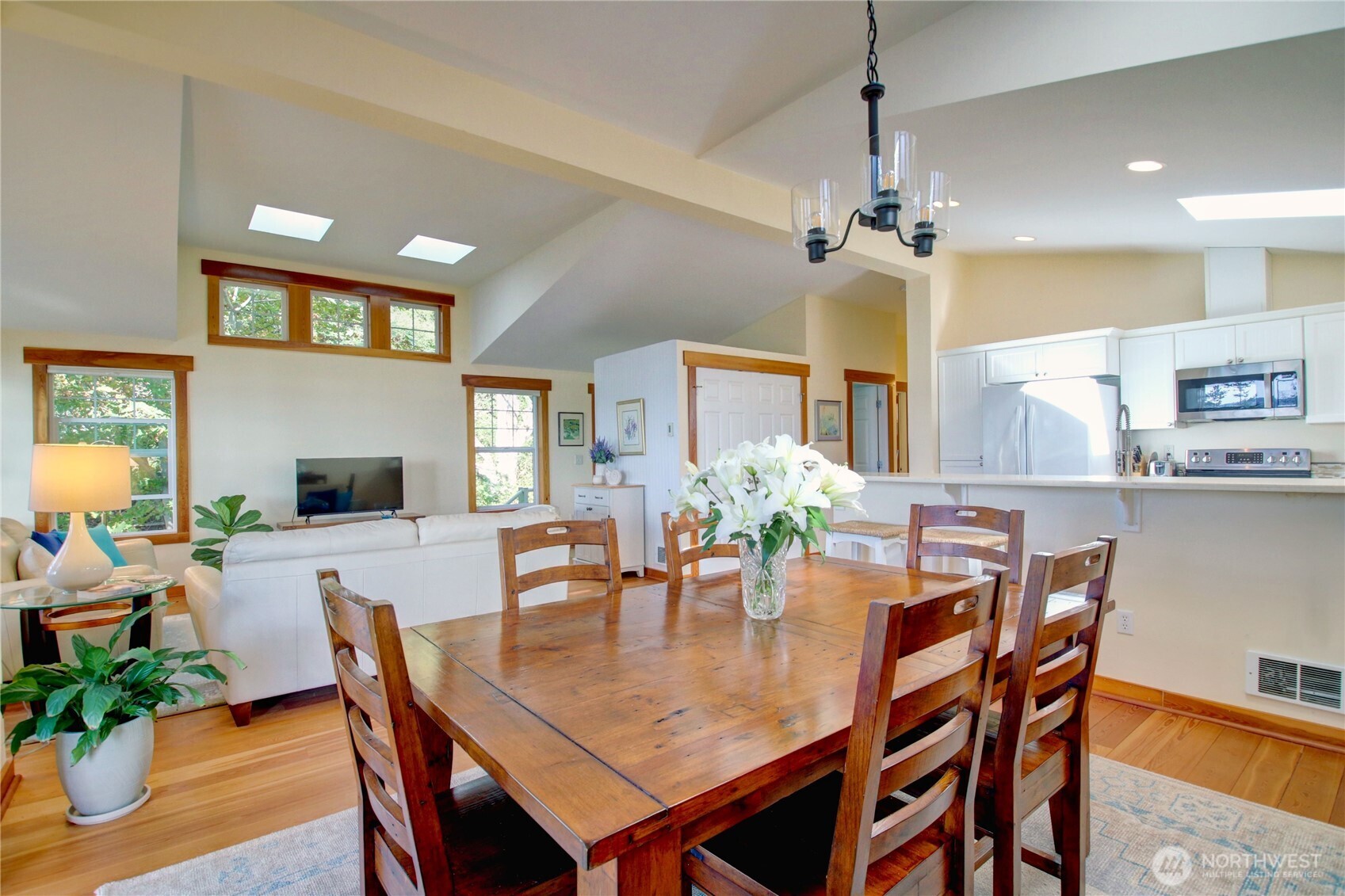17934 Cobahud Road La Conner, WA 98257 - Photo 15 of 37 Gallery Image 15