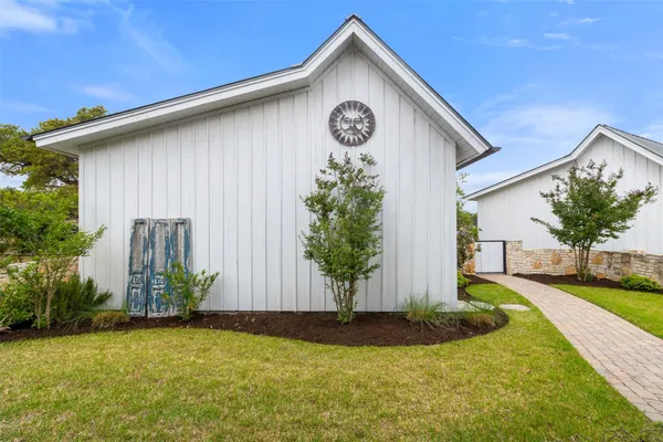 $5,500 | 19601 Flying J Boulevard, Unit 16, Spicewood, TX 78669
