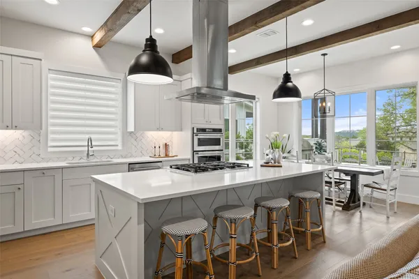 $5,500 | 19601 Flying J Boulevard, Unit 16, Spicewood, TX 78669