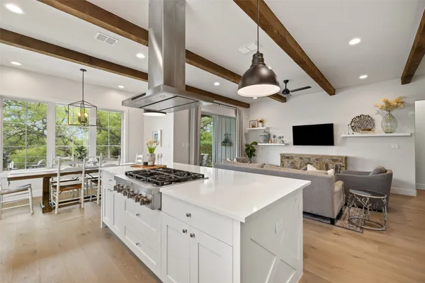 $5,500 | 19601 Flying J Boulevard, Unit 16, Spicewood, TX 78669