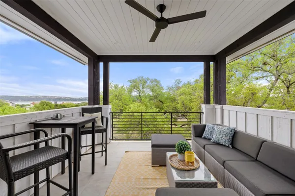 $5,500 | 19601 Flying J Boulevard, Unit 16, Spicewood, TX 78669