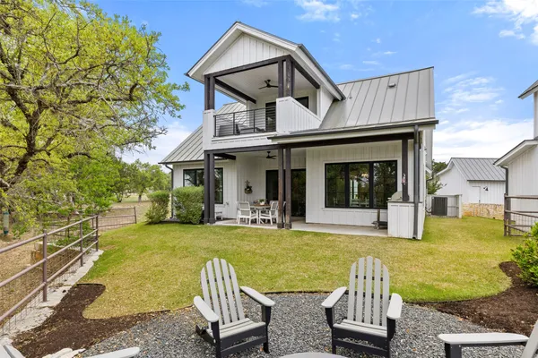 $5,500 | 19601 Flying J Boulevard, Unit 16, Spicewood, TX 78669