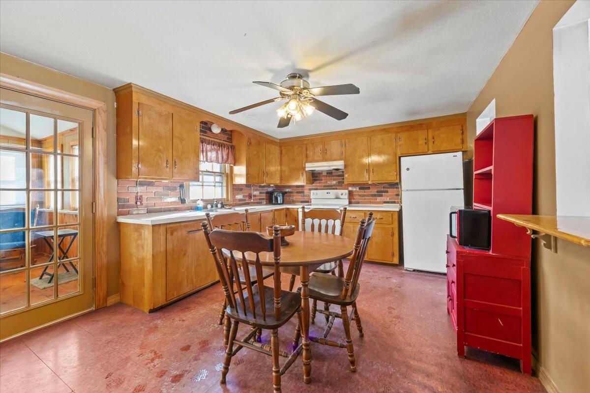 294 Hamilton Road Waterboro, ME 04087 - Photo 7 of 27 Hamilton kit2
