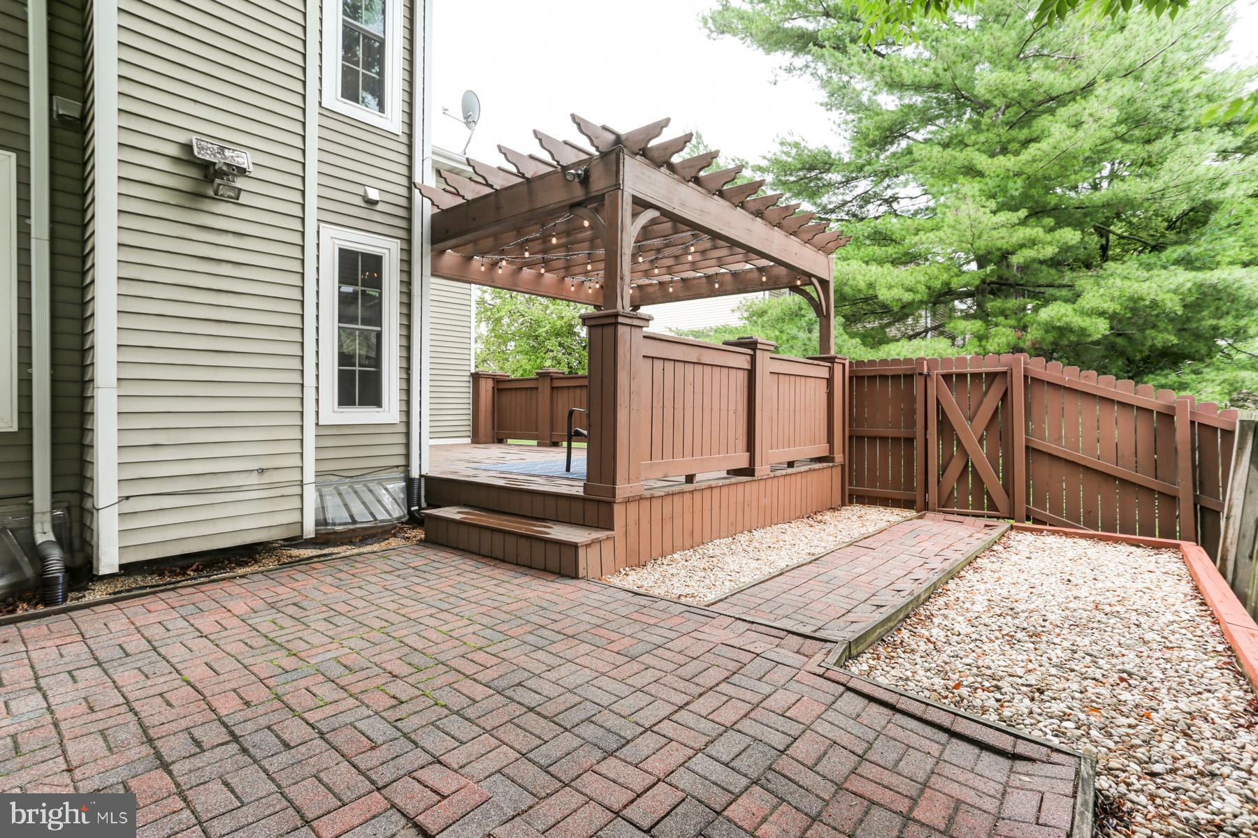 1153 Pond Road Harrisburg, PA 17111 - Photo 8 of 54 Gallery Image 8