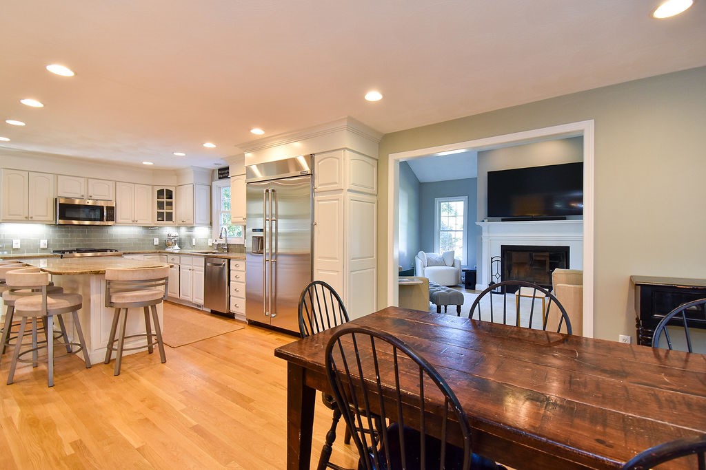 45 Country Lane Warwick, RI 02886 - Photo 11 of 48