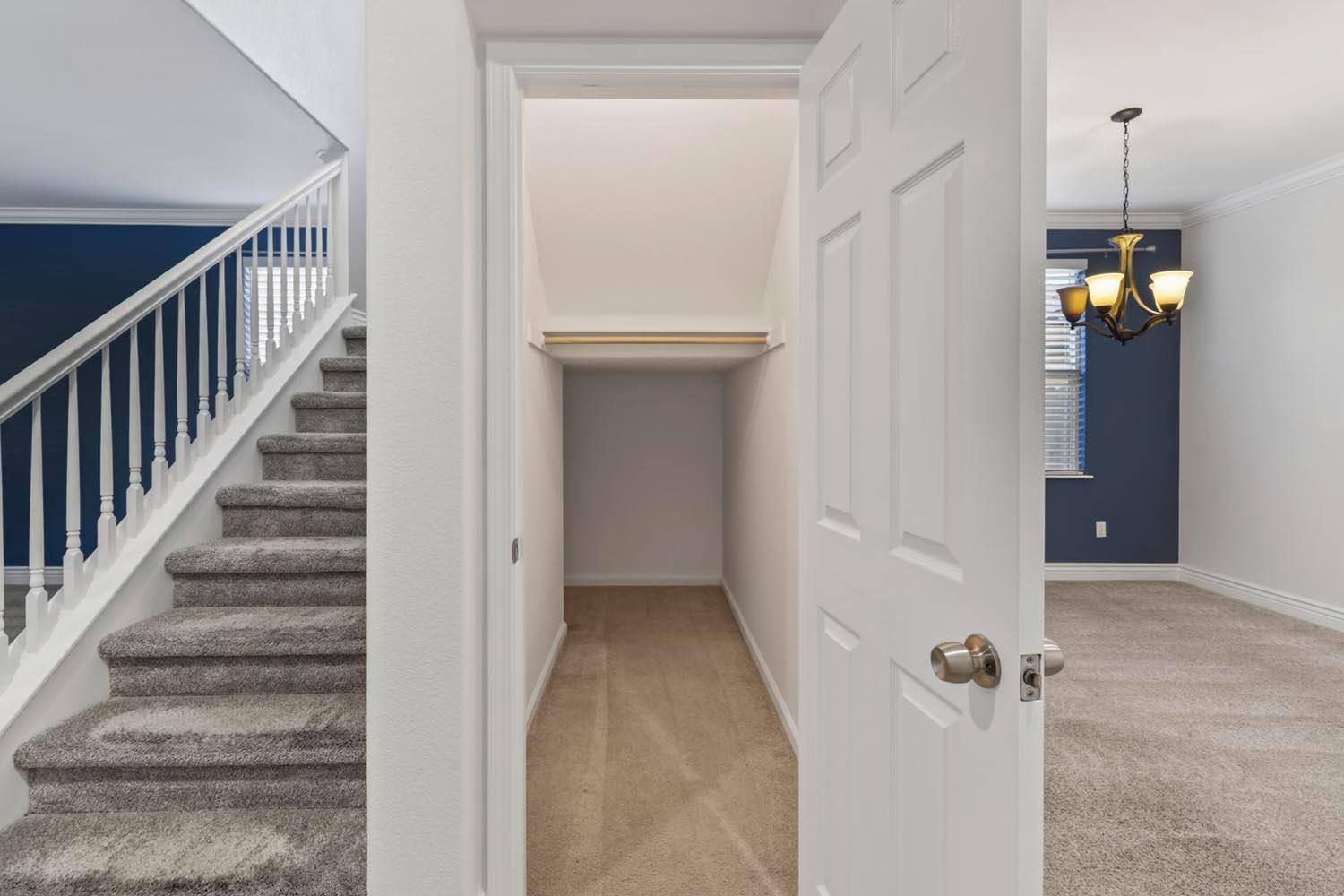 4039 Coratina Way Rancho Cordova, CA 95742 - Photo 7 of 77