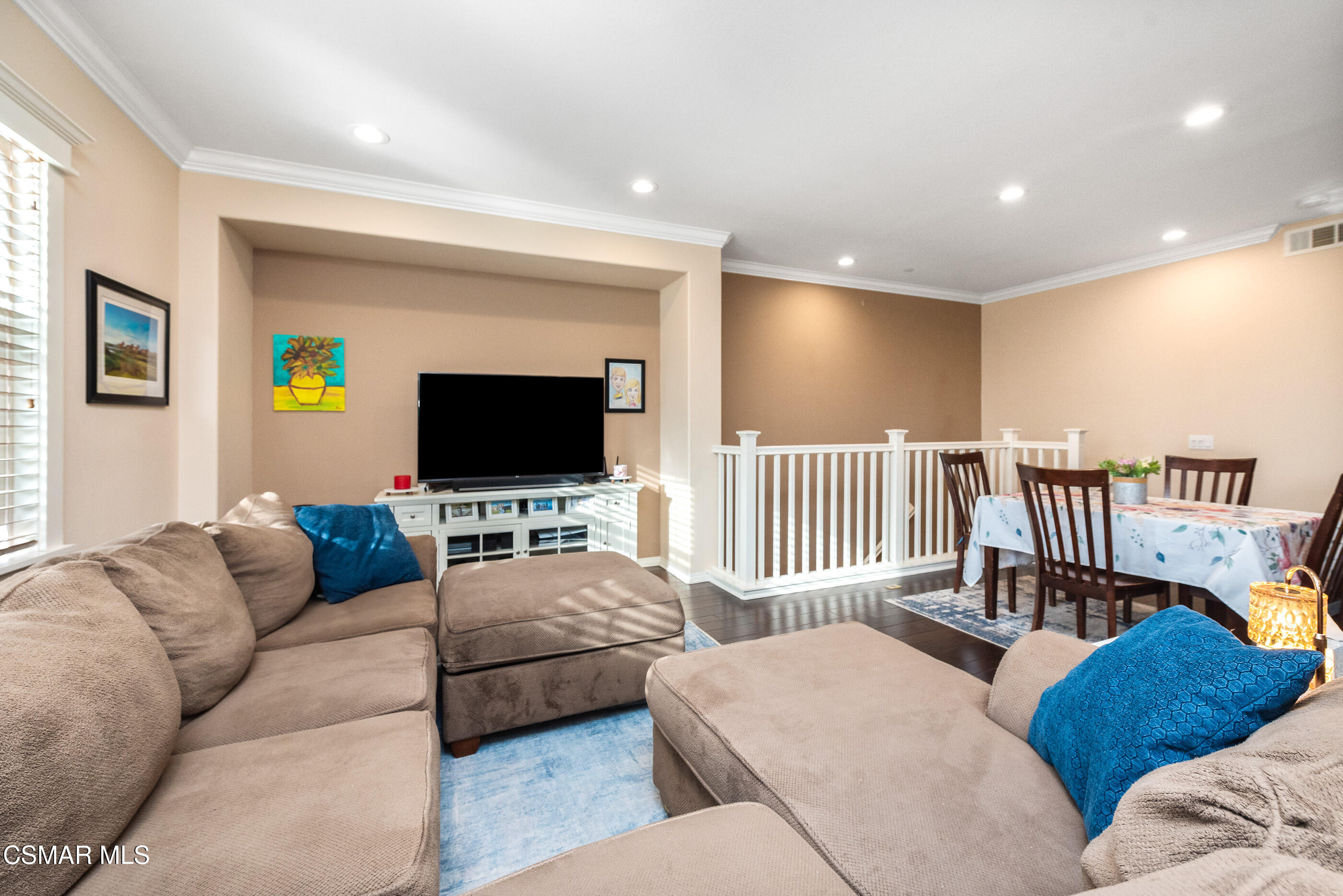 3116 North Oxnard Boulevard Oxnard, CA 93036 - Photo 13 of 46 a living room with furniture and a flat screen tv