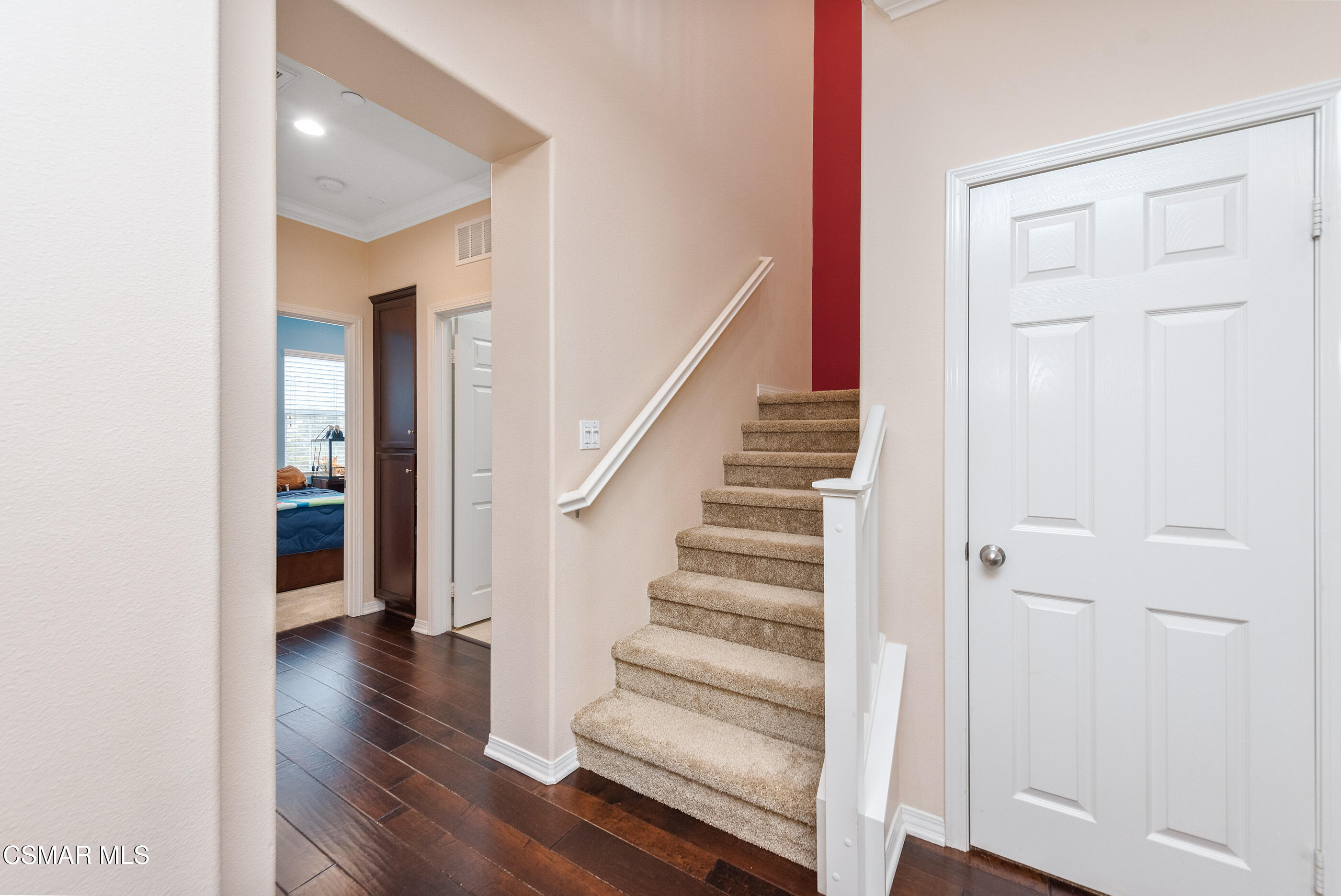 3116 North Oxnard Boulevard Oxnard, CA 93036 - Photo 26 of 46 3116 N Oxnard Blvd Oxnard-31