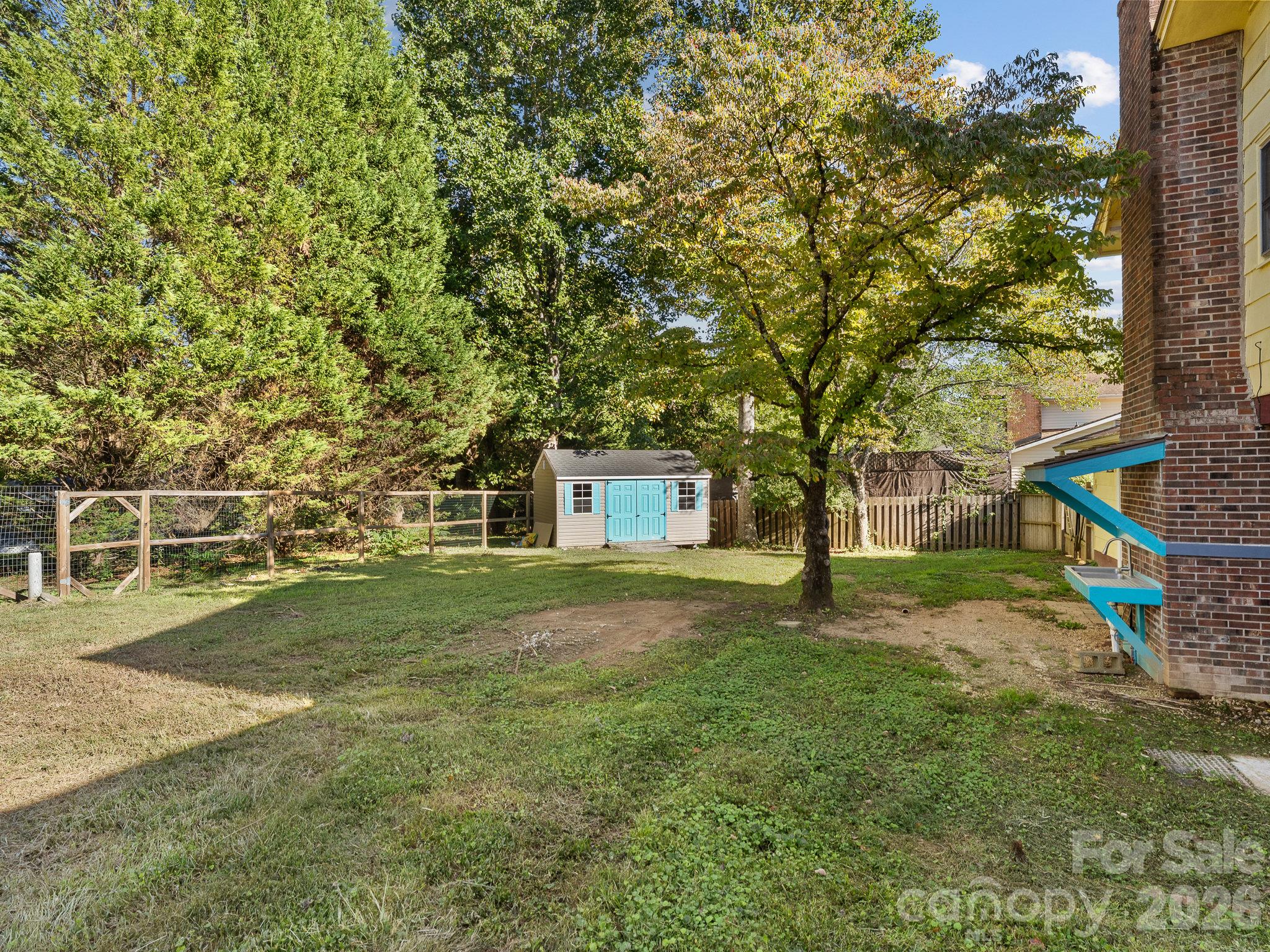 87 Underhill Road Hendersonville, NC 28792 - Photo 44 of 48 Gallery Image 44